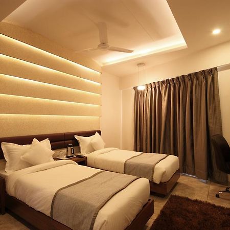 Hotel Bait Inn Ahmedabad Room photo