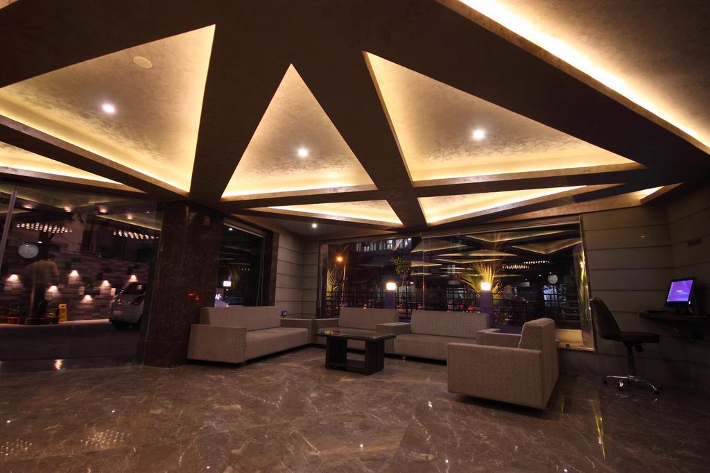 Hotel Bait Inn Ahmedabad Exterior photo