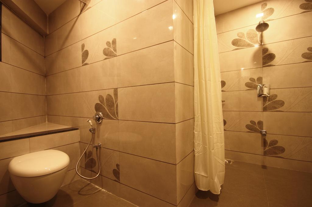 Hotel Bait Inn Ahmedabad Exterior photo