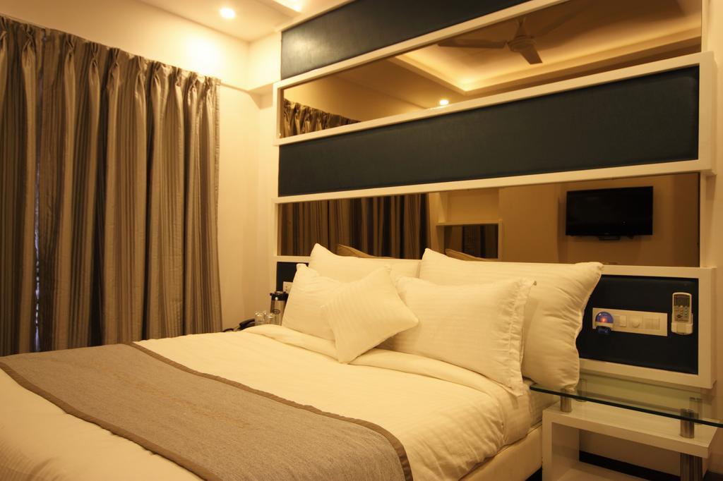Hotel Bait Inn Ahmedabad Room photo