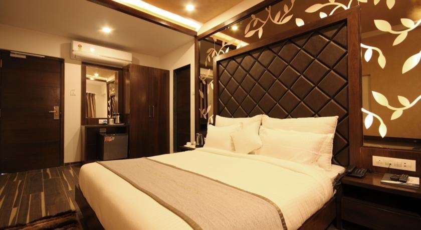 Hotel Bait Inn Ahmedabad Room photo